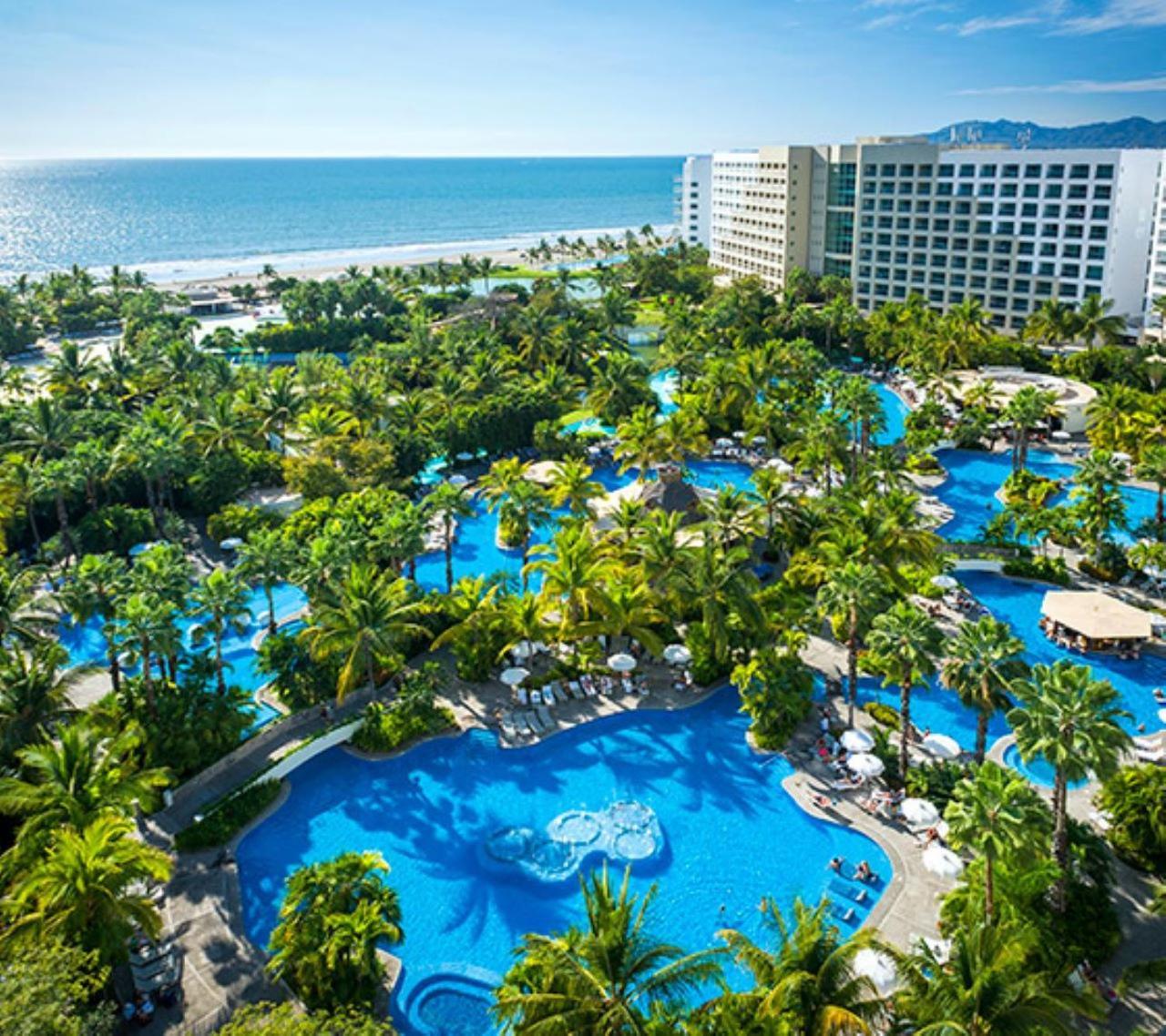 Апарт отель Vidanta World Пуэрто-Вальярта Экстерьер фото